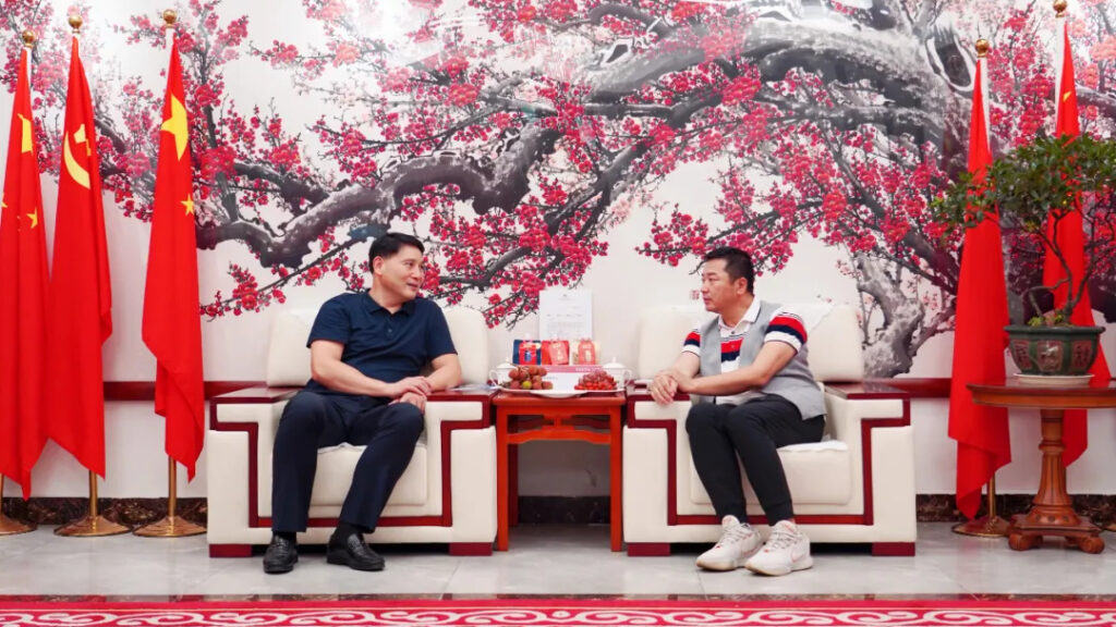 廣東省現代健康產業研究院一行蒞臨芳華國際參觀交流